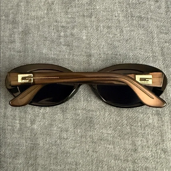 Authentic Vintage Gucci Sunglasses GG 2413/N/S 5NR Brown on Black Oval 52 mm - Picture 4 of 10